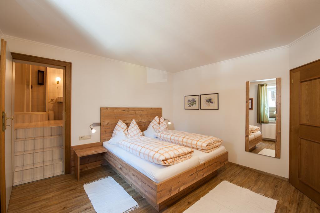 Appartements Al Castagno Эрвальд Экстерьер фото